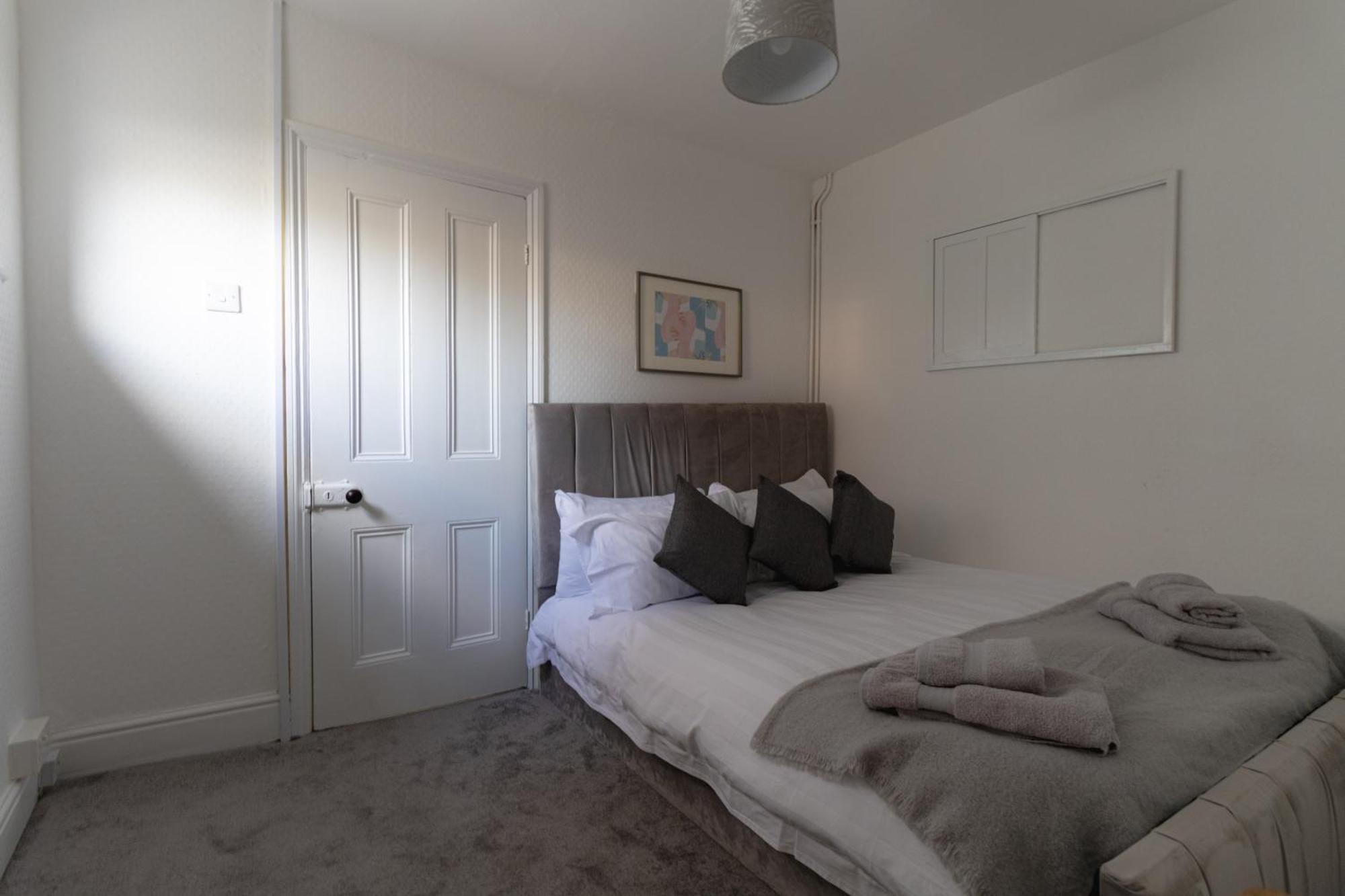 Fabulous, Vibrant, Town House, Central Bath Road Cheltenham Eksteriør billede