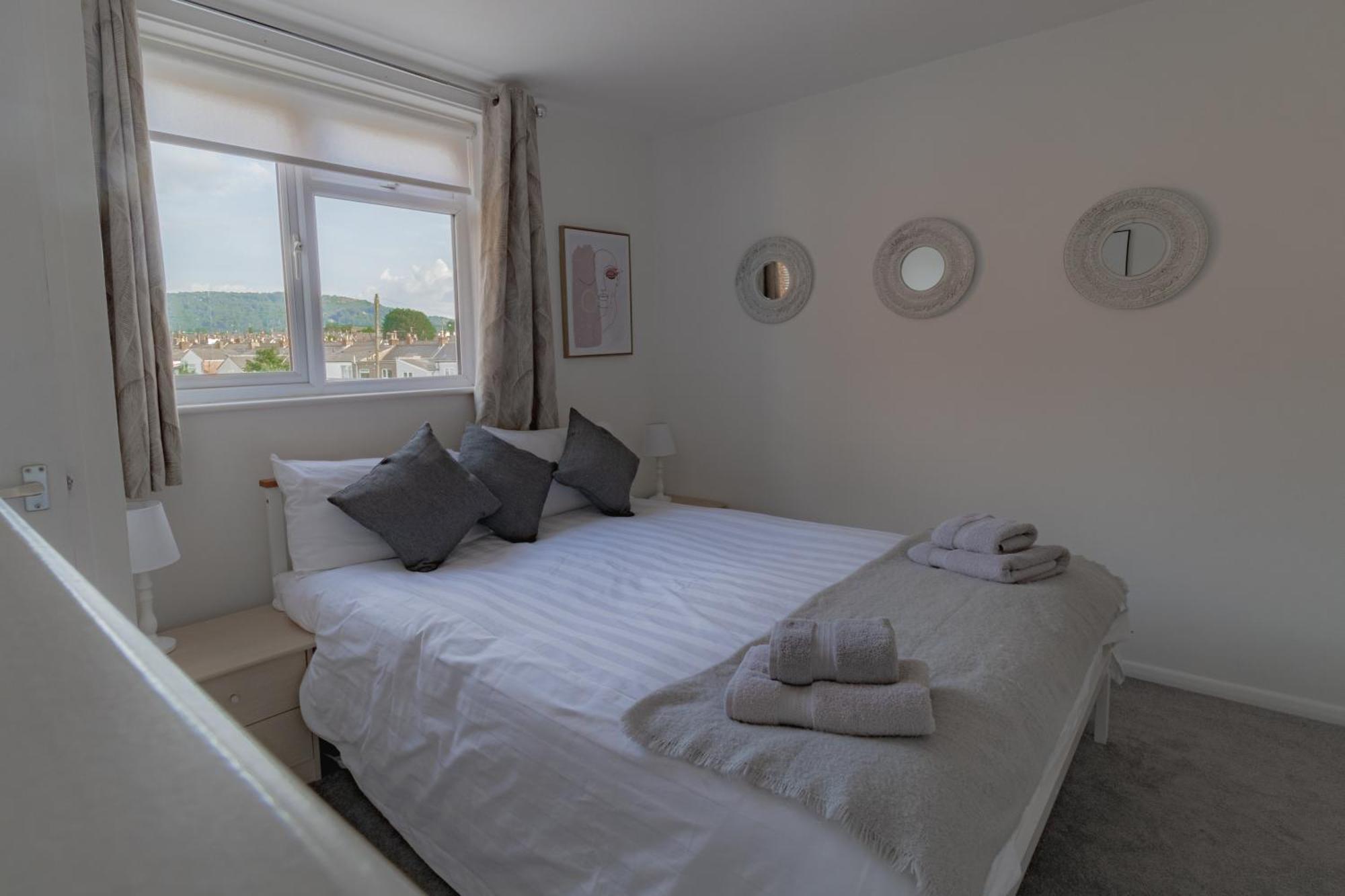 Fabulous, Vibrant, Town House, Central Bath Road Cheltenham Eksteriør billede